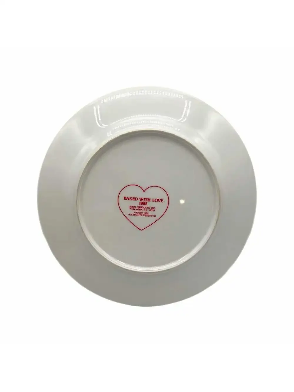 Vintage 1982 Avon “I Baked It Myself With Love” 9.25” Porcelain Plate